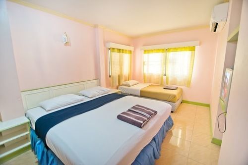 G.I Lodge Jomtien Beach Extérieur photo